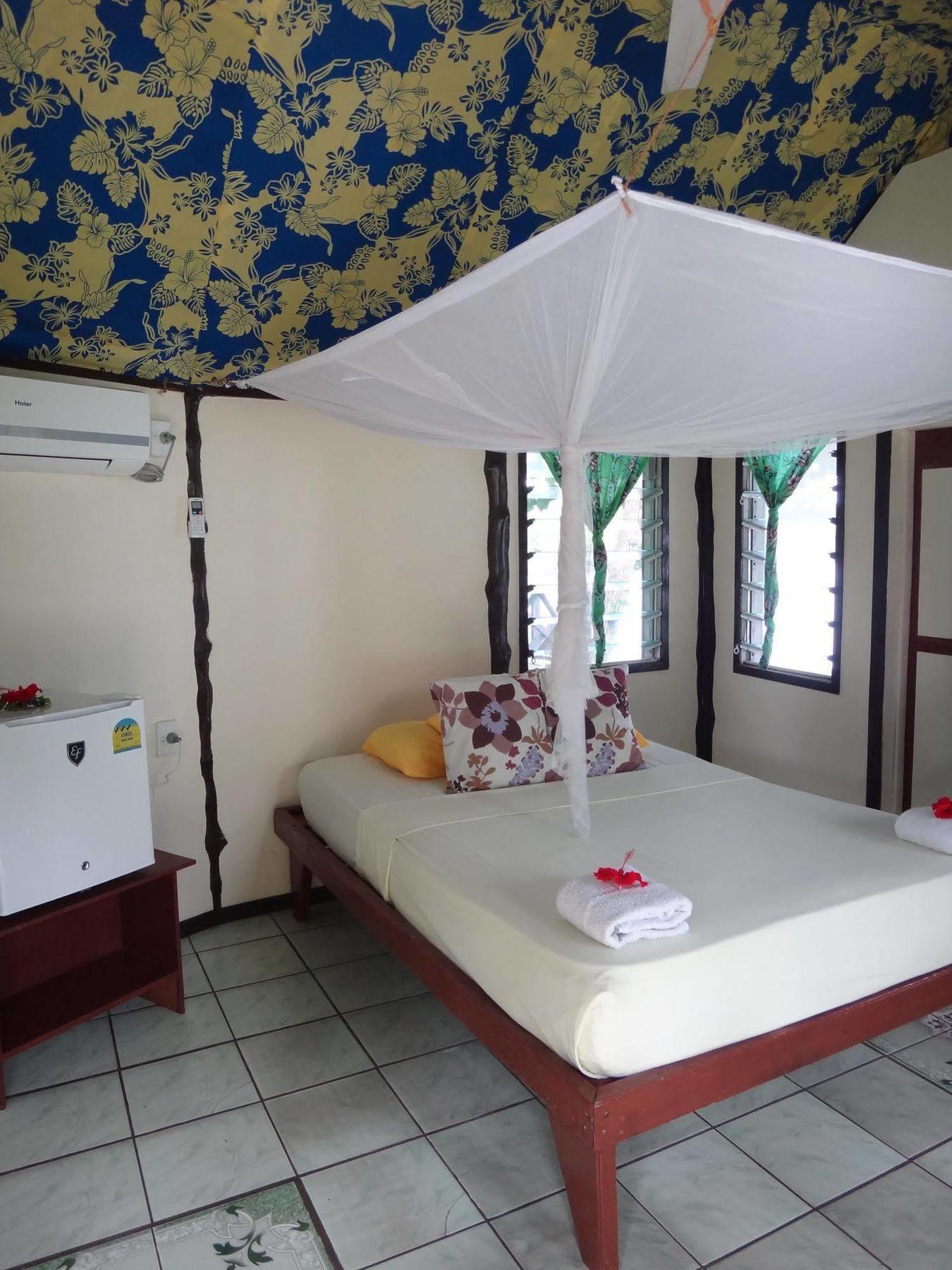 Vaimoana Seaside Lodge Savai'i Island Exterior photo