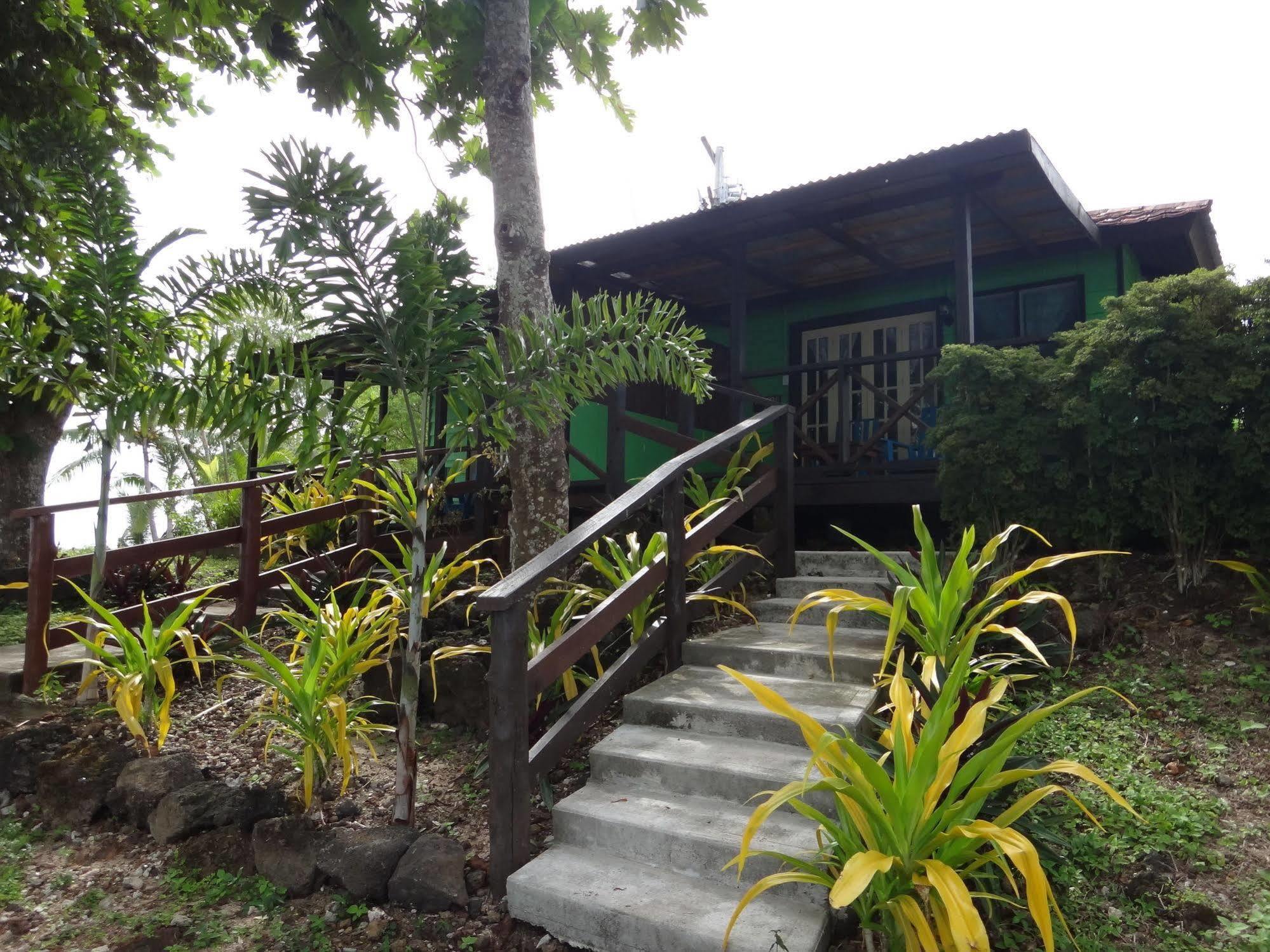 Vaimoana Seaside Lodge Savai'i Island Exterior photo